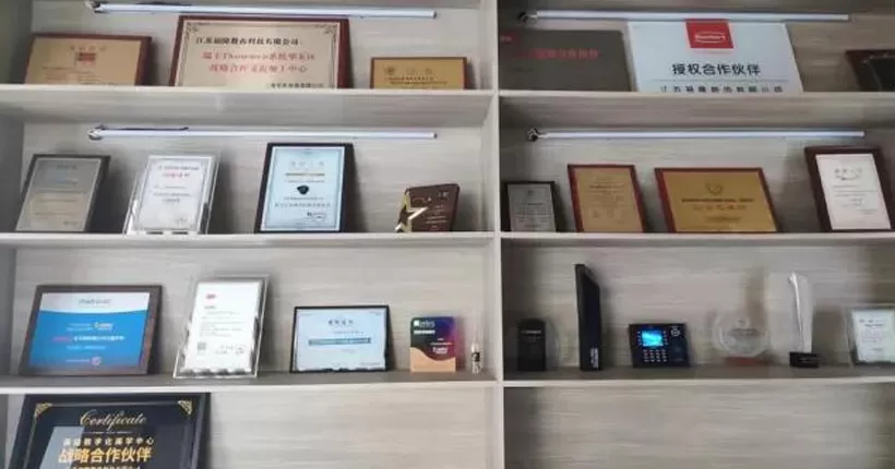 China Fulong Digital Dentistry arbeitet mit RAY SHAPE 3D-Drucklösung zusammen, um die Rate der Rückgaben von Zahnmedizin ern für die Implantat restauration deutlich zu senken!